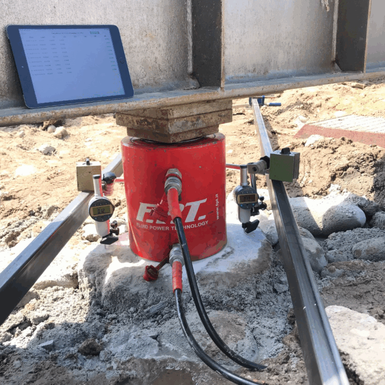 Pile load testing with PileSense™ Kit connected to the PileSense iPad app