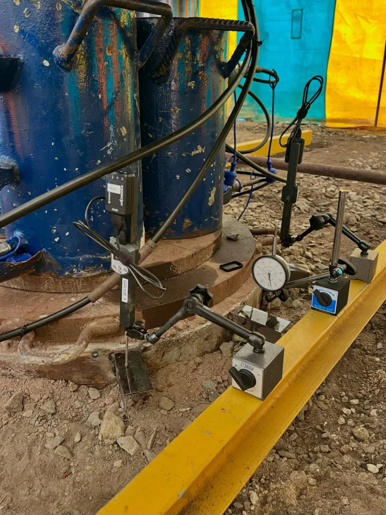REF: 0720260244 | Photos from Franki, Africa showing PileSense in action onsite near Cape Town, South Africa. The static pile load test includes 8x Bluetooth digital dial indicators and 1x Bluetooth pressure sensor #PileSense #WirelessMeasurement #InTheField