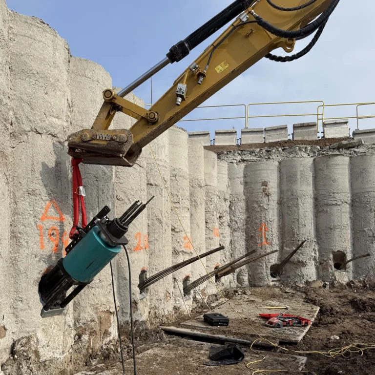 PileSense™ Wireless Load Deflection Test Kit – Keller used this PileSense™ kit which included BluePot Bluetooth String Pots and a BluePSI Bluetooth Pressure Sensor. #PileSense #WirelessMeasurement #InTheField [Ref: 1125251014]