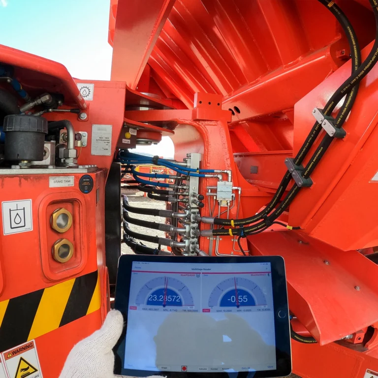 Sandvik Hands Off Testing (SHOT) Kit – We partnered with Sandvik to create custom SHOT kits, for wireless inspection and testing across different locations. These kits include various wireless measurement gauges and sensors. #SHOTkit #WirelessMeasurement #InTheField #Sandvik [Ref: 1217251222]