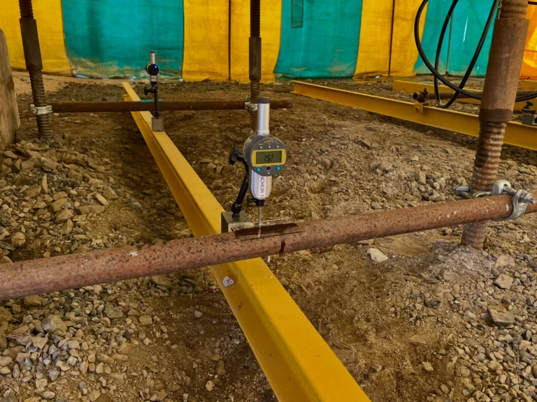 REF: 0720260244 | Photos from Franki, Africa showing PileSense in action onsite near Cape Town, South Africa. The static pile load test includes 8x Bluetooth digital dial indicators and 1x Bluetooth pressure sensor #PileSense #WirelessMeasurement #InTheField